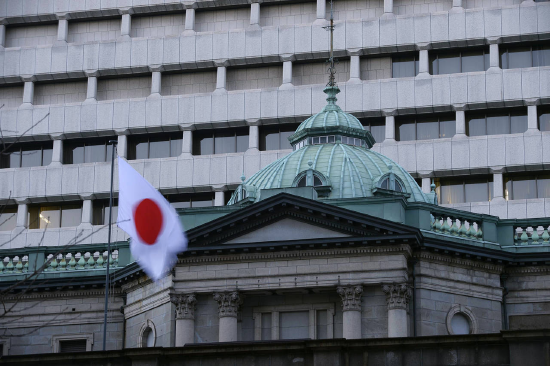 日本央行本周料维持利率不变 对全球经济前景的担忧加剧